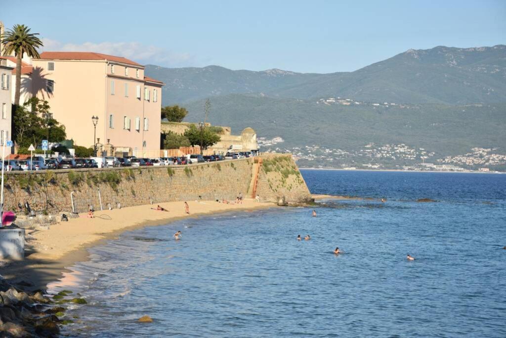 Appartement Plein De Charme - Ajaccio Hyper Centre Экстерьер фото